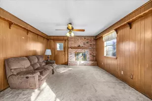 601 State St, Weatherford, TX 76086 - Photo 6