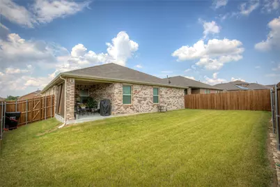 2320 Peregrine Way, Crandall, TX 75114 - Photo 2