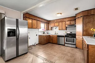 129 Collins Ct, Blue Mound, TX 76131 - Photo 14