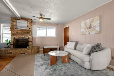 129 Collins Court, Blue Mound, TX 76131 - Photo 12