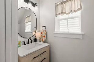 222 E Middle St, Sulphur Springs, TX 75482 - Photo 20