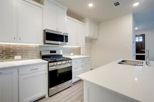 13027 Makers Dr, Frisco, TX 75035 - Photo 6