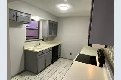 134 Main Place, Euless, TX 76040 - Photo 6