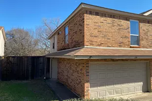 134 Main Pl, Euless, TX 76040 - Photo 2