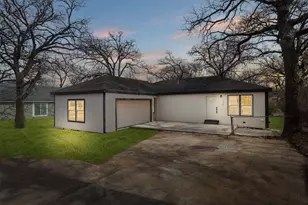 153 Avondale Ave, Azle, TX 76020 - Photo 4