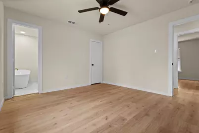 153 Avondale Avenue, Azle, TX 76020 - Photo 12