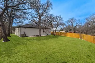 153 Avondale Ave, Azle, TX 76020 - Photo 26
