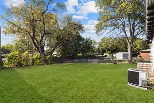 3811 Malden Ln, Dallas, TX 75216 - Photo 26