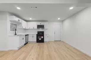 3811 Malden Ln, Dallas, TX 75216 - Photo 14