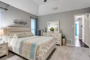 605 Oak Ln, Grapevine, TX 76051 - Photo 16