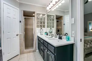 605 Oak Ln, Grapevine, TX 76051 - Photo 18