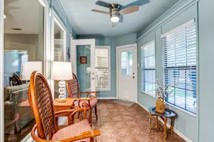 605 Oak Ln, Grapevine, TX 76051 - Photo 24