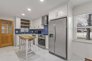 10879 Cassandra Way, Dallas, TX 75228 - Photo 12