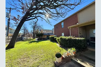 1415 Meadowood Village Drive, Fort Worth, TX 76120 - Photo 2