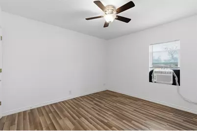 613 W Murray Street, Denison, TX 75020 - Photo 12