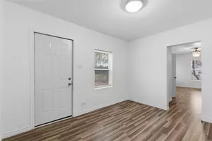 613 W Murray St, Denison, TX 75020 - Photo 6