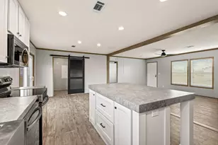 124 Porter Cir, Savoy, TX 75479 - Photo 12