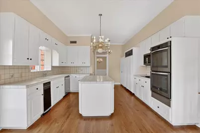 3403 Crossgate Circle S, Colleyville, TX 76034 - Photo 12