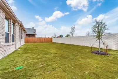 2625 Trinity Trail Way, Fort Worth, TX 76118 - Photo 16