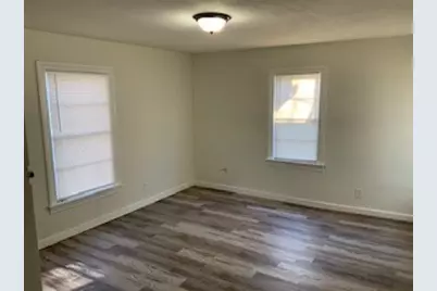 3328 Lynnfield Drive, Fort Worth, TX 76103 - Photo 4