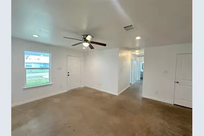 108 W Adams Street, Itasca, TX 76055 - Photo 8