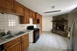 2620 Roberts Cut Off, Sansom Park, TX 76114 - Photo 14