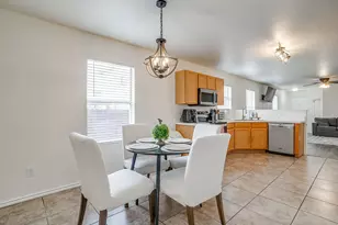 6612 Meadow Way Ln, Fort Worth, TX 76179 - Photo 16