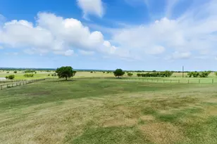 4895 Upper Denton Rd, Weatherford, TX 76085 - Photo 2