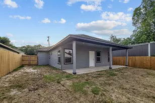 1223 Wesley St, Greenville, TX 75401 - Photo 18