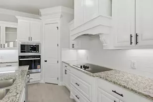 1486 Highland Park Cir, Granbury, TX 76048 - Photo 16