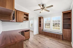 185 Eagle Ridge Rd, McGregor, TX 76657 - Photo 16