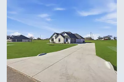 2005 Forest Bridge Drive, Azle, TX 76020 - Photo 4