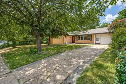 909 Lexington Drive, Irving, TX 75061 - Photo 1