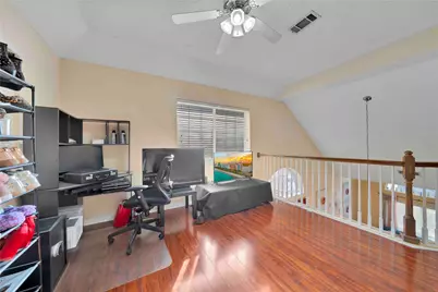9352 Riverwalk Lane, Irving, TX 75063 - Photo 10