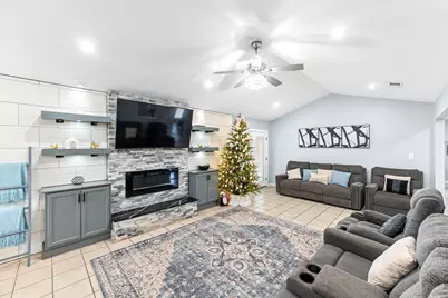 903 Power Road, Georgetown, TX 78628 - Photo 6