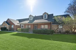 100 Ruth Ct, Aledo, TX 76008 - Photo 2