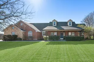 100 Ruth Ct, Aledo, TX 76008 - Photo 2