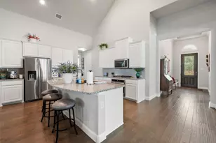 1921 Middleton Dr, Mansfield, TX 76063 - Photo 10