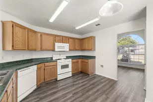 3709 Martha Ln, Rowlett, TX 75088 - Photo 8