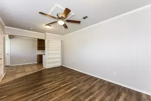 2907 E Mitchell St, Arlington, TX 76010 - Photo 4