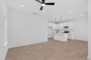 616 E Shepherd St, Denison, TX 75021 - Photo 4