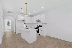 616 E Shepherd St, Denison, TX 75021 - Photo 4