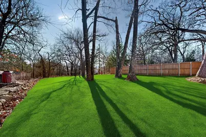 616 E Shepherd Street, Denison, TX 75021 - Photo 8