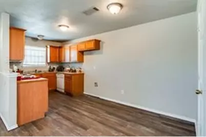 1416 E Mulkey Street, Fort Worth, TX 76104 - Photo 6