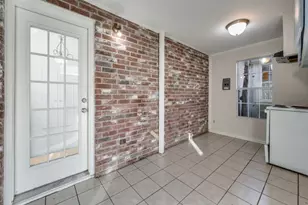 214 Jennifer Ln, Arlington, TX 76002 - Photo 20