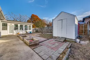 214 Jennifer Ln, Arlington, TX 76002 - Photo 20