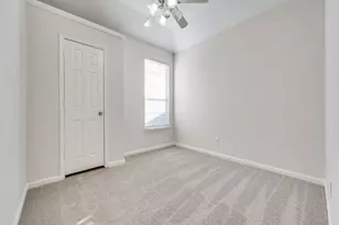 214 Jennifer Ln, Arlington, TX 76002 - Photo 18