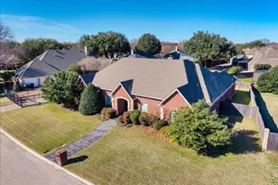 6600 Meadows W Dr S, Fort Worth, TX 76132 - Photo 1