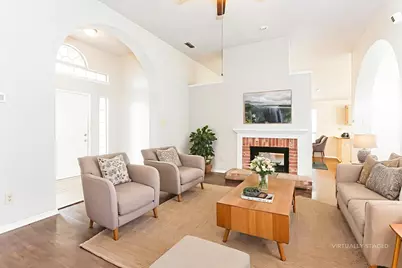 5309 Tennis Villa Drive, Arlington, TX 76017 - Photo 4