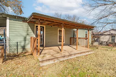 1090 W Elm Street, Stephenville, TX 76401 - Photo 14